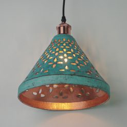 Alternative view of Lampu Kerucut Tembaga Ukir Hijau
