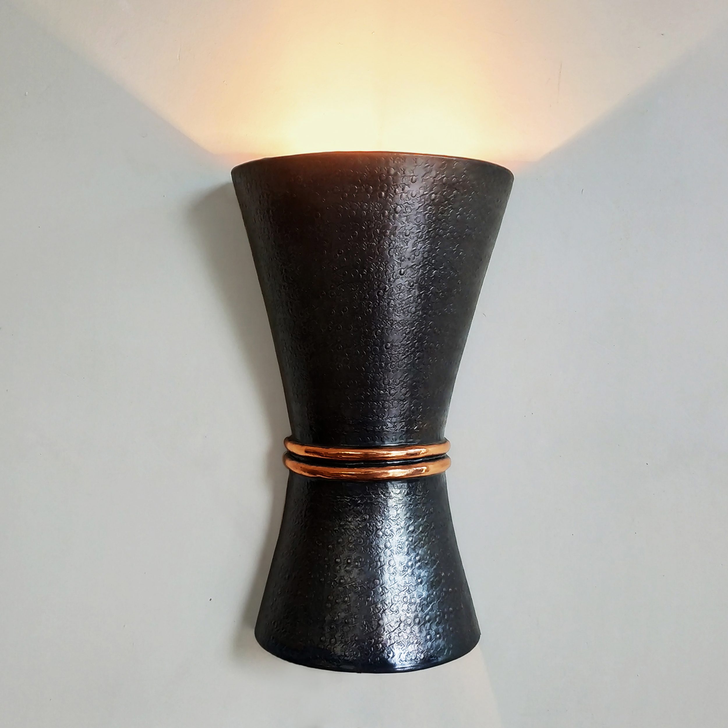 Lampu Dinding Tembaga Aksen
