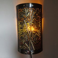 Lampu Dinding Kuningan Motif Bambu