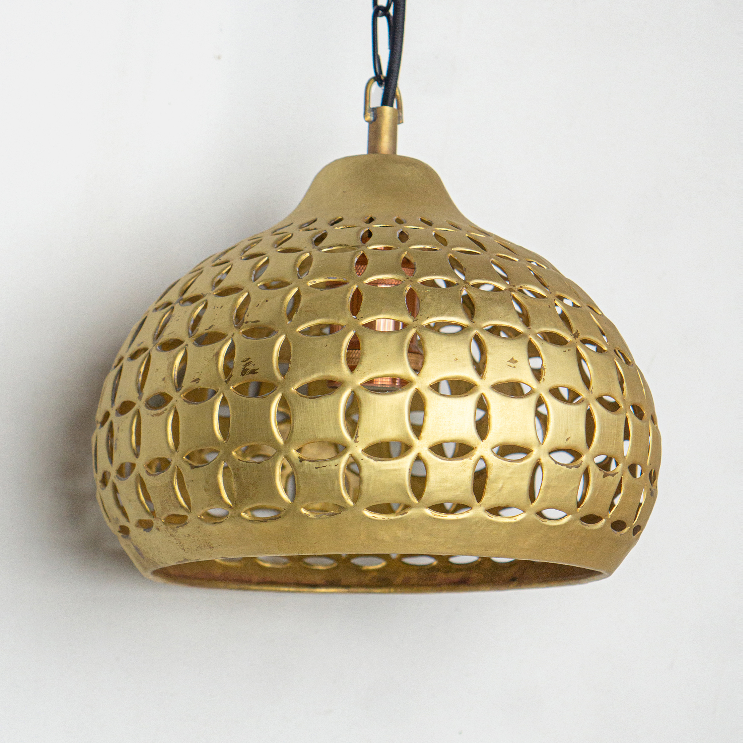 Lampu Ukir Kuningan
